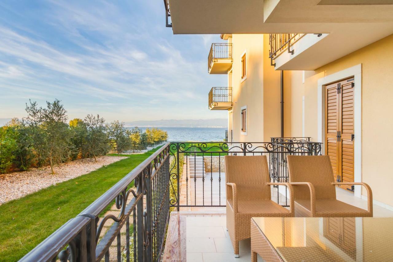 Luxury Apartments Villa Matea 1 Malinska Extérieur photo